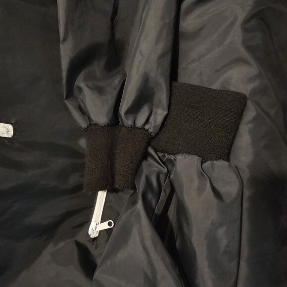 VTG University Of Iowa College Of Pharmacy Anorak Jacket Black Nylon Sz XL Hood - Picture 4 of 10